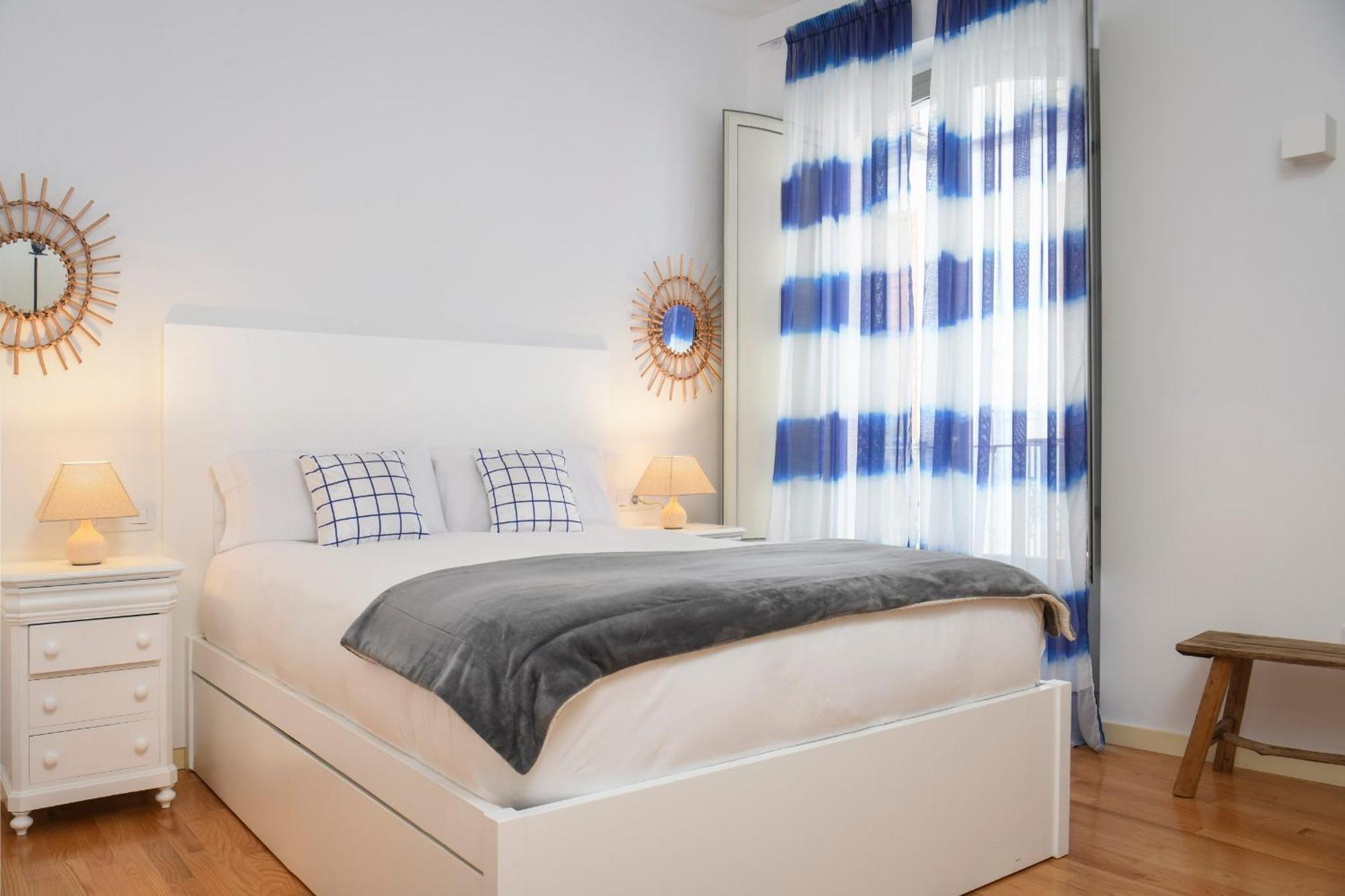Magno Apartments Cervantes Sevilla Bagian luar foto